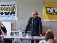 Moderator Wilfried Haesen en Ben Weyts (2)